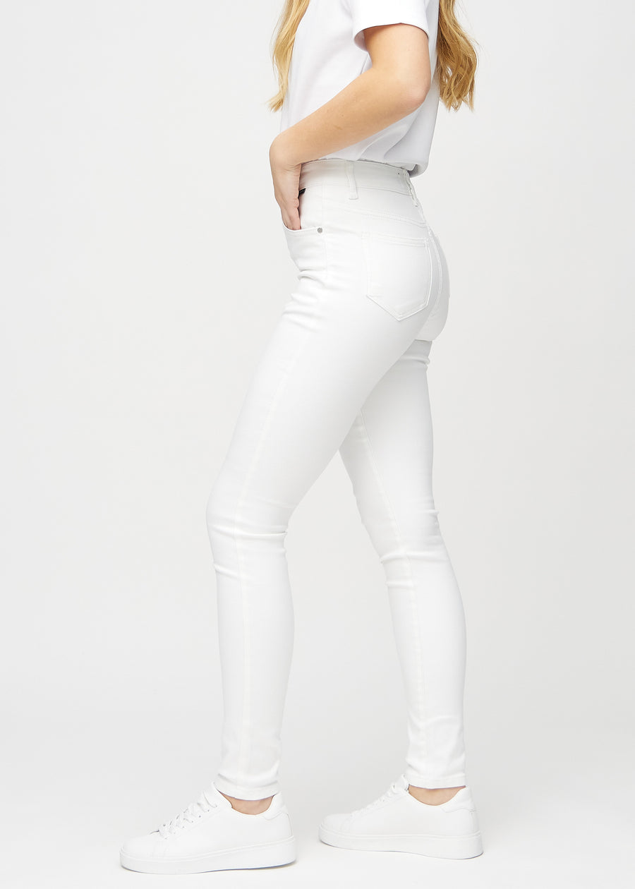Skinny jeans for women in white, color Marguerites. Side view on a model.
